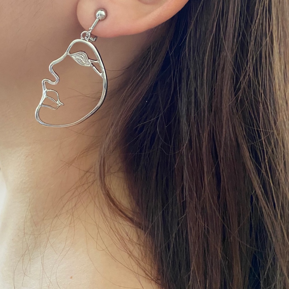 Still available for pierced pair! Check my closet! - Picture 3 of 3